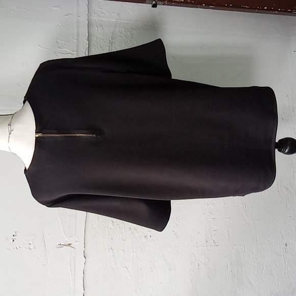 FInch black lace top with back zip size XL - Picture 2 of 3